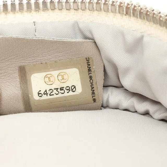 Chanel CC Nylon Water Bottle Holder in Nylon from A Retro Tale, photo 9 of 10