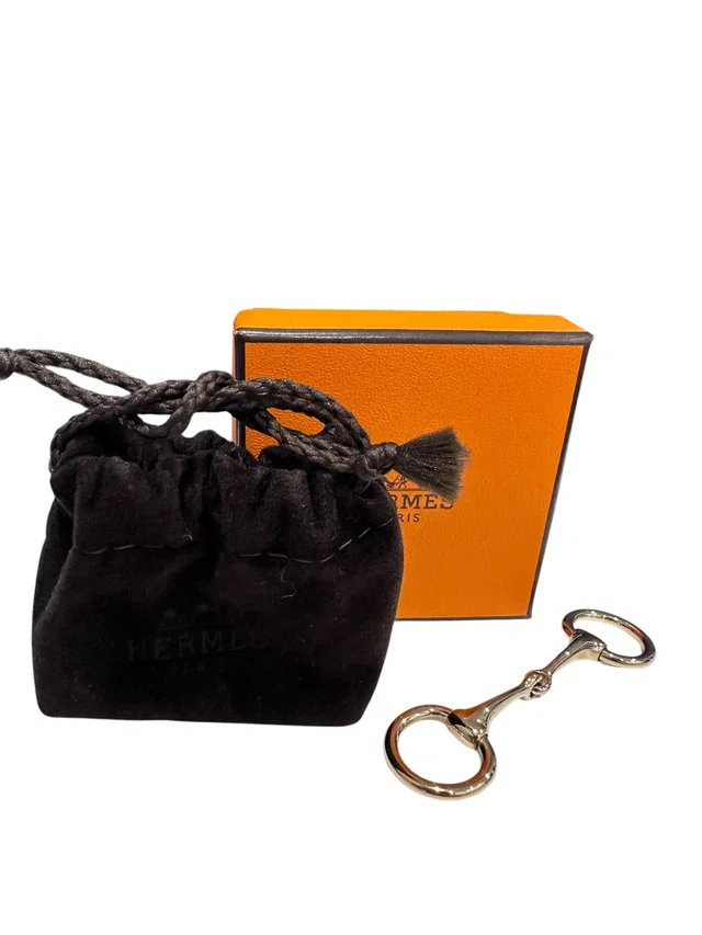 Hermès Mors Scarf Ring - Rose Gold in Pink from Luxury Promise