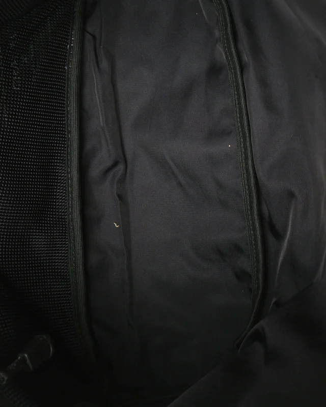Chanel Sports Line CC Messenger Bag in Nylon from A Retro Tale, photo 8 of 10