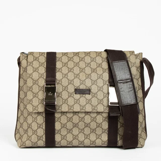 Gucci GG Supreme Canvas Messenger Bag in Canvas from Labellov