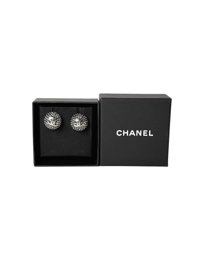 Chanel Black Round CC Earring in Black from Luxury Promise