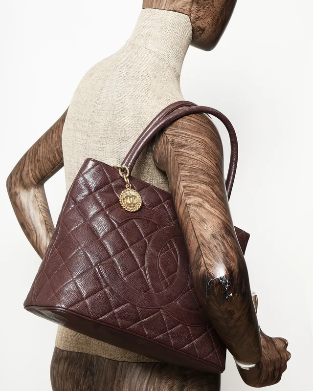 Chanel CC Medallion Bag in Caviar leather from A Retro Tale, photo 9 of 9