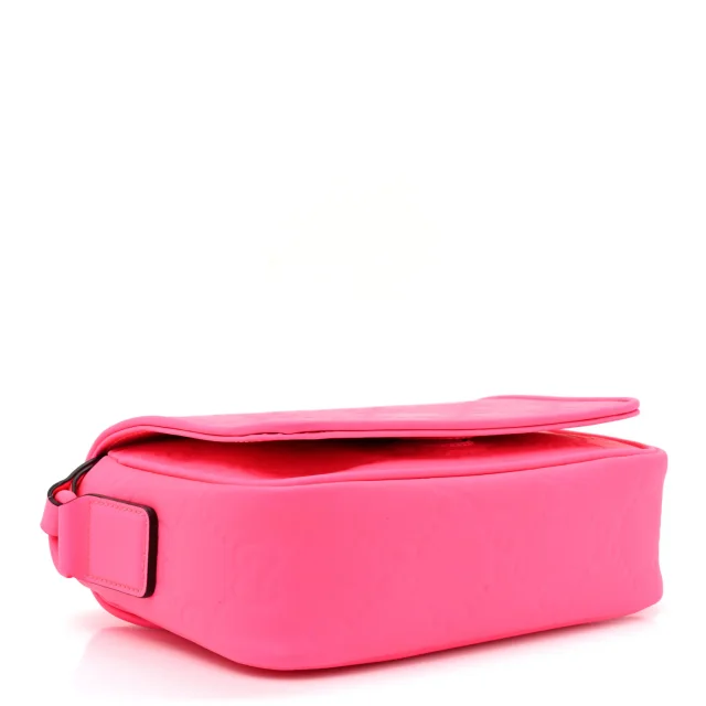 Gucci GG Rubber effect Super Mini Bag Pink in Pink Calfskin from FASHIONPHILE, photo 4 of 10