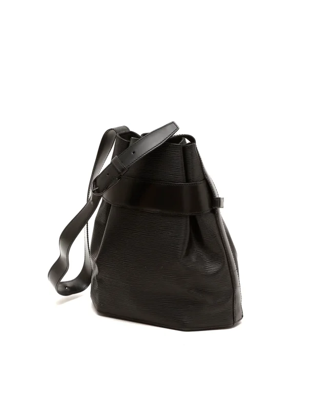 Louis Vuitton Epi Sac D'épaule PM Bag in Leather from A Retro Tale, photo 3 of 8