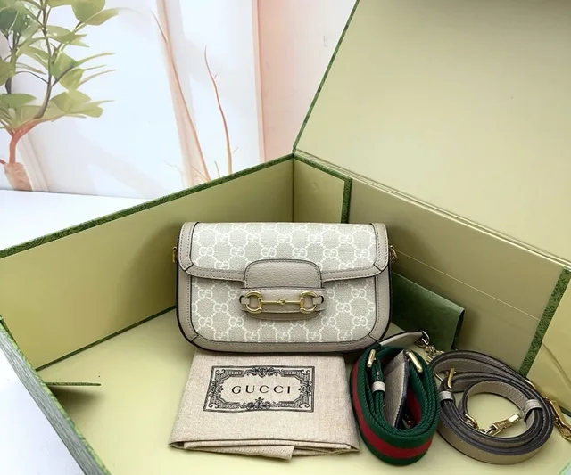 Gucci GG Supreme Horsebit 1955 Shoulder Bag in Beige from Luxury Promise