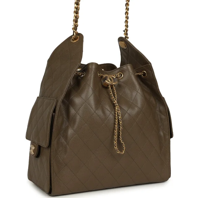 Chanel Medium 25 Hobo Bag Dark Khaki Caviar Antique Gold Hardware in Green Caviar from Madison Avenue Couture, photo 2 of 8