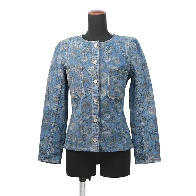 Chanel Collarless denim jacket Size 38 BlueP70737 94% Cotton, 4% Elastopolyester, 2% Elastane in Denim from GALLERY RARE