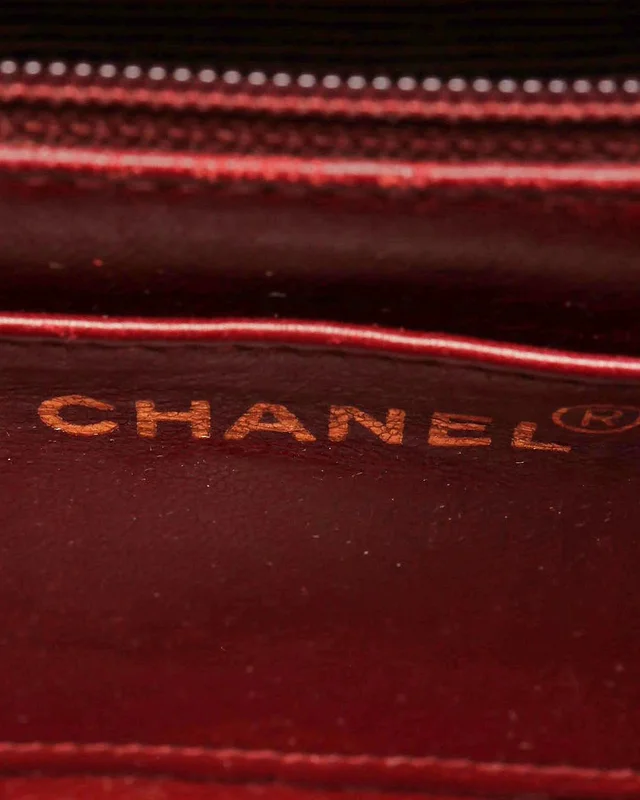 Chanel Small Diana Flap Bag in Leather from A Retro Tale, photo 9 of 11