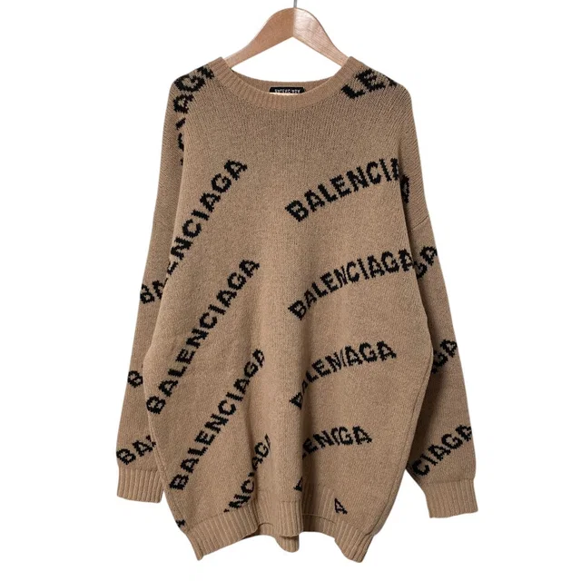 Balenciaga logo jacquard crew neck knit sweater from LuxUness