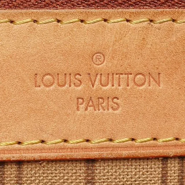 Louis Vuitton Monogram Delightful PM Bag in Coated canvas from A Retro Tale, photo 7 of 10