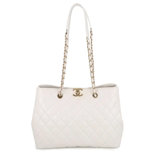 Chanel ChainTote Bag WhiteAS3953 Caviar Leather in Caviar leather from GALLERY RARE, photo 5 of 15