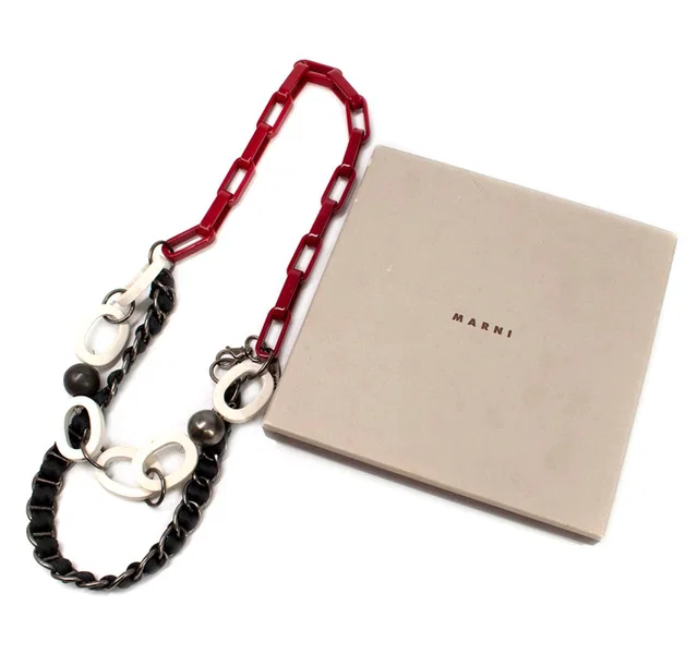 Marni Black Red and White Chunky Necklace in Black from HEWI