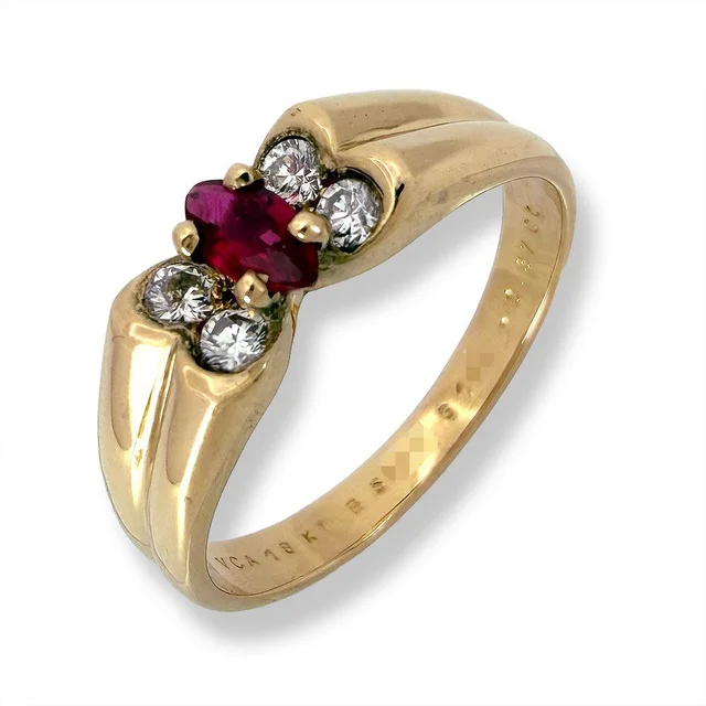 Van Cleef & Arpels Celia Ruby Diamond Ring from The Reluxe