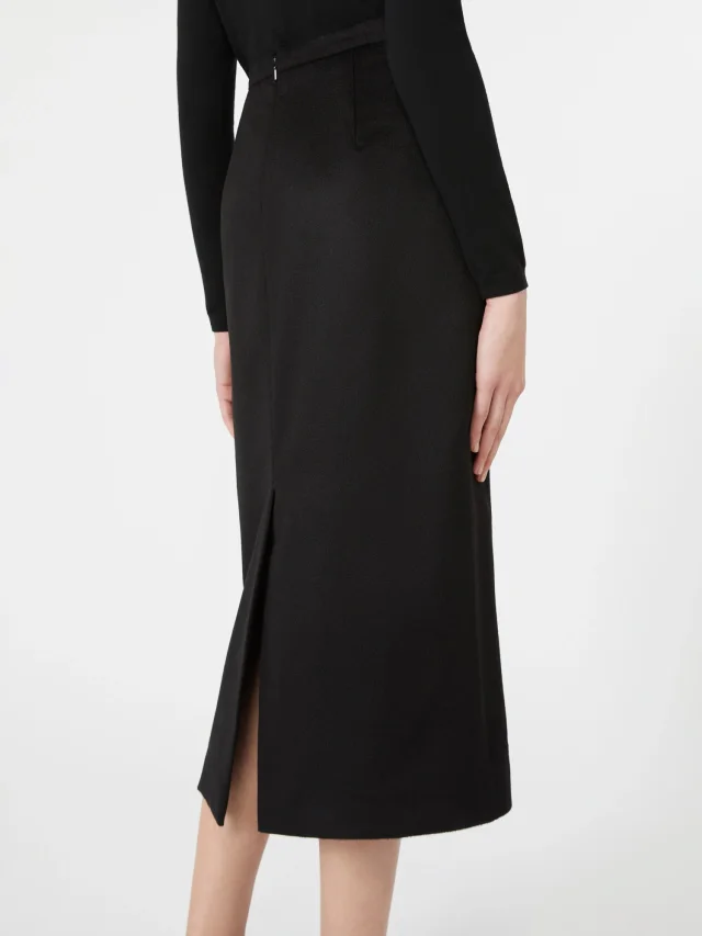 Max Mara Sable-look camel pencil skirt, photo 4 of 5 from SENSER