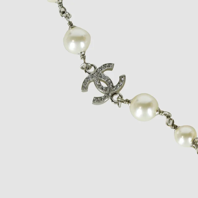 Chanel CC Pearl Long Necklace from GUGUS, photo 3 of 4