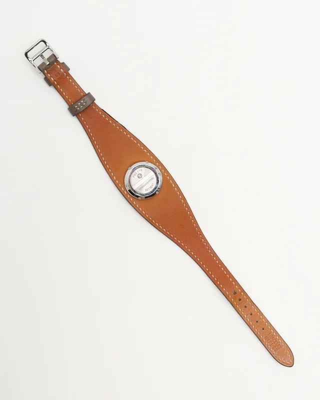 Hermès Faubourg Manchette 19mm Ref FG2.110 Rare Watch in Leather from A Retro Tale, photo 4 of 7