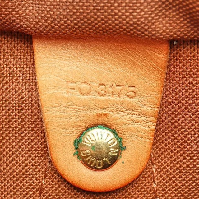 Louis Vuitton Monogram Speedy Bandoulière 30 Bag in Coated canvas from A Retro Tale, photo 8 of 9