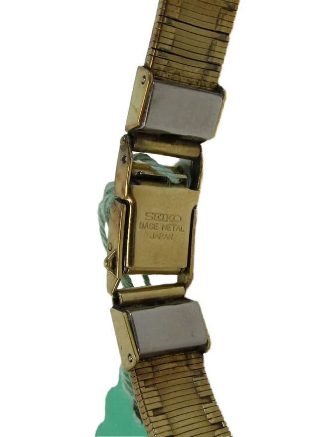 Seiko Tanko Quartz Women's Watch Gold Plated Stainless Steel Back 1980s in Gold Stainless steel back from Oxfam Online Shop