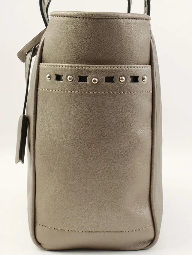 Loewe Heritage Bronze in Leather from VINTAGE QOO TOKYO, photo 4 of 19