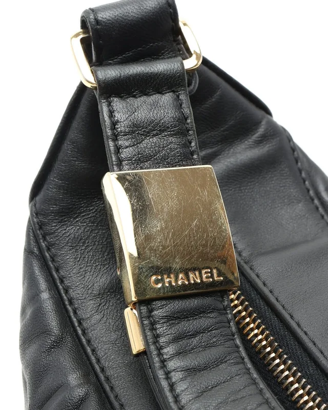 Chanel CC Chocolate Bar Bag in Brown Leather from A Retro Tale, photo 6 of 10