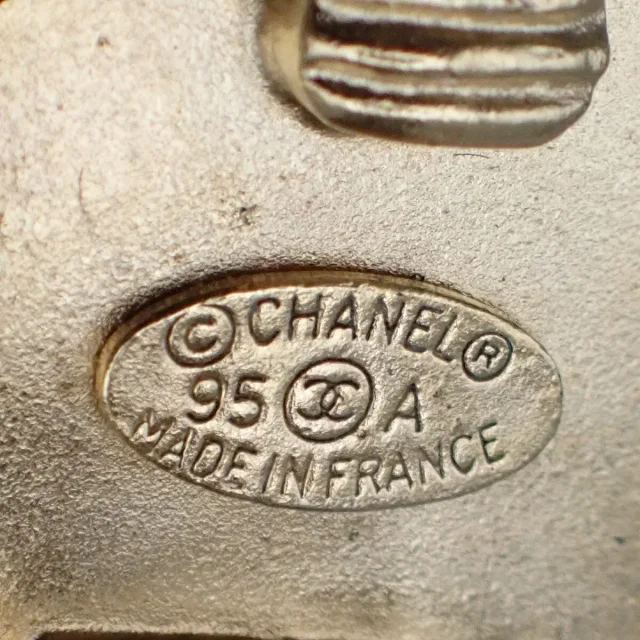 Chanel Cc Round Metal Black Gold_plated Jewelry in Black from HEWI, photo 8 of 8