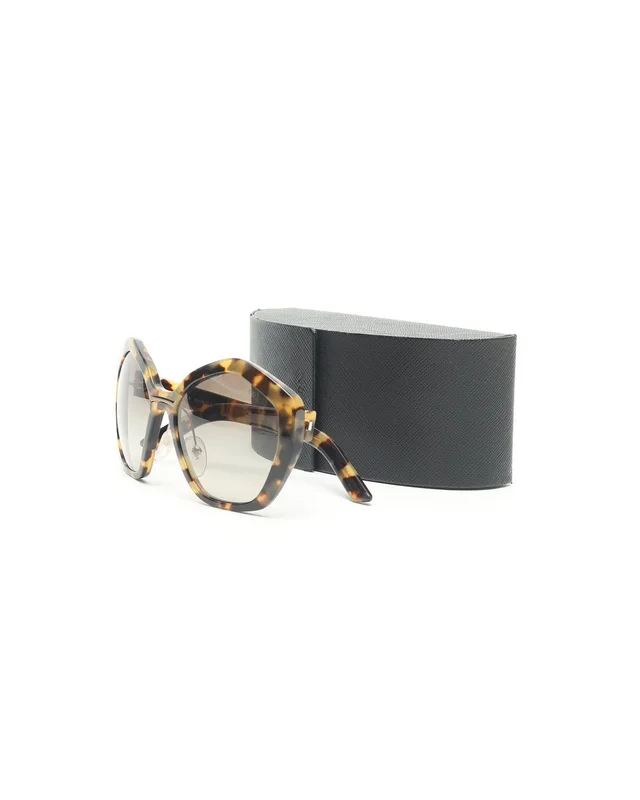 Prada Animal Prints from A Retro Tale, photo 5 of 5