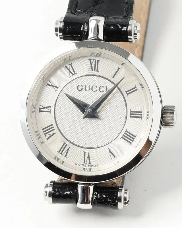 Gucci 2040L 21mm Watch in Leather from A Retro Tale, photo 2 of 7