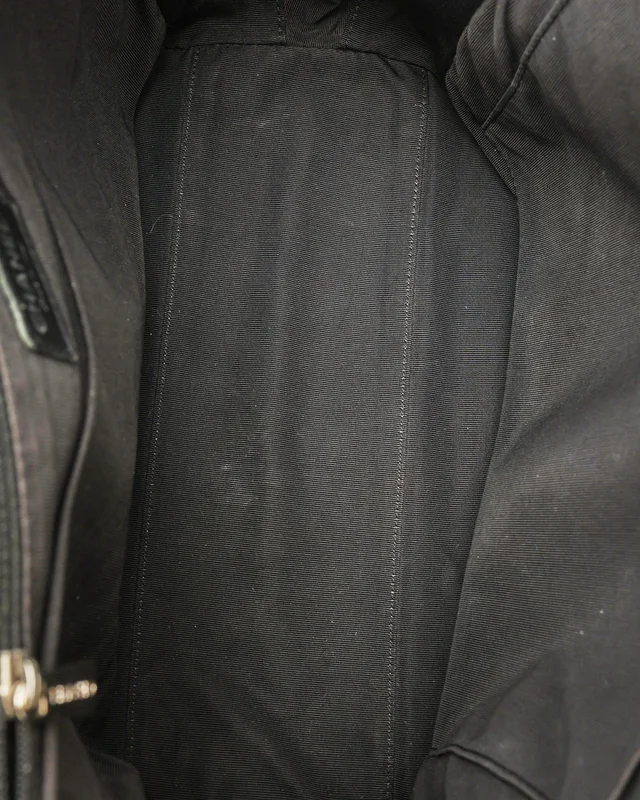Chanel Vintage Caviar CC Zip Around Bowler Bag in Caviar leather from A Retro Tale, photo 8 of 11