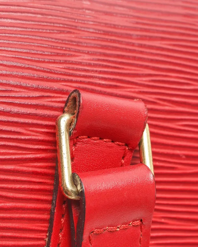 Louis Vuitton Epi Soufflot Bag in Leather from A Retro Tale, photo 7 of 12