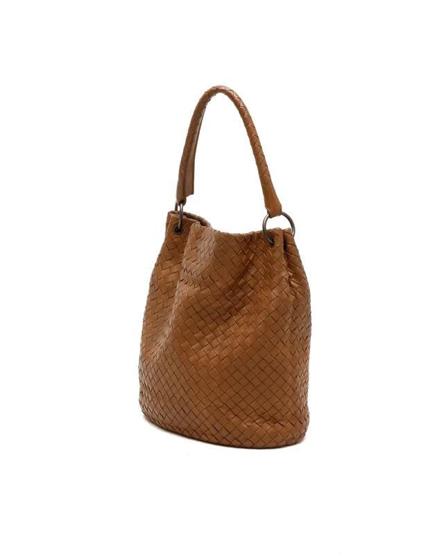 Bottega Veneta Intrecciato Bag in Woven leather from A Retro Tale, photo 2 of 7