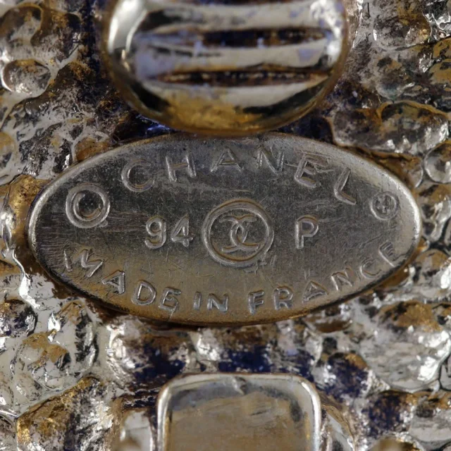 Chanel Coco Mark Earrings Gold Plated 94P in Gold Gold-plated metal from LuxUness, photo 6 of 7