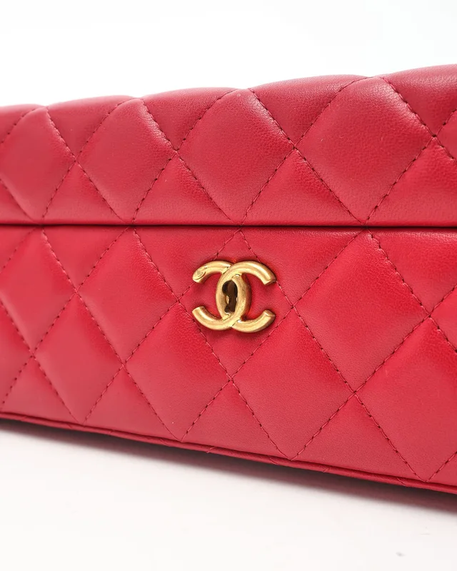 Chanel Limited Edition Success Story Pink Attache Case And 4-Piece Set Bag in Pink from A Retro Tale, photo 9 of 22
