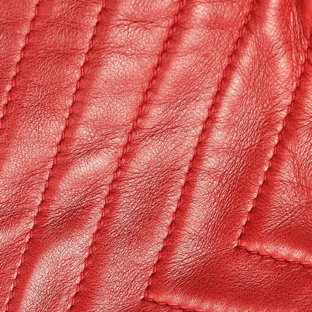 Chanel CC Camera Bag in Leather from A Retro Tale, photo 6 of 11