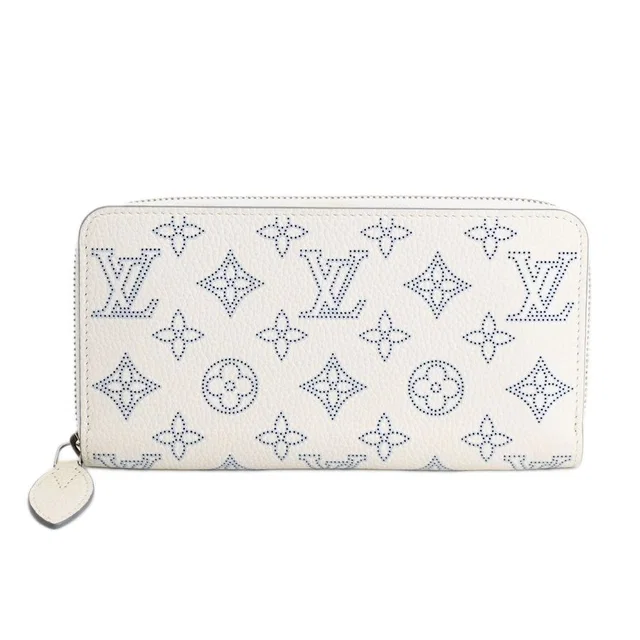 Louis Vuitton Wallet Zippy from The Reluxe