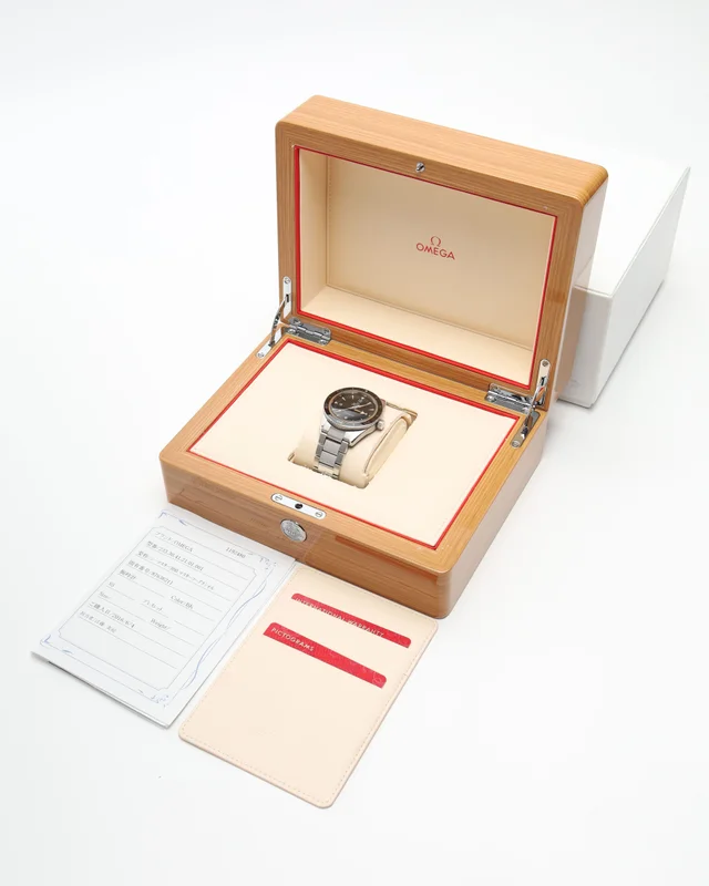 Omega Seamaster 300 41mm Co-Axial Full Set Watch in Ceramic from A Retro Tale, photo 2 of 2