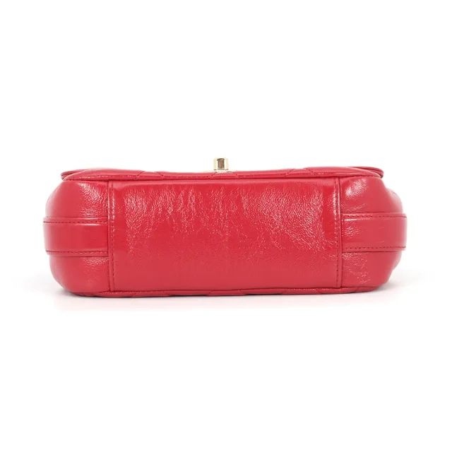 Chanel Matelasse ChainShoulder Bag Red shiny calf Size 20 in Red from GALLERY RARE, photo 3 of 14