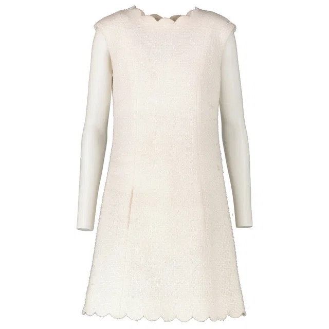 Chanel 20k White Tweed Dress - Size 36 in White Tweed from Labellov