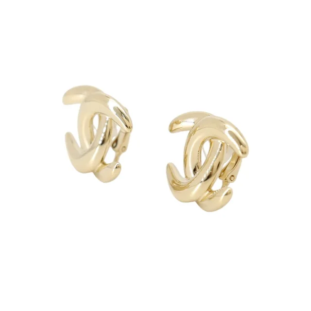 Chanel CC Logo Earring Gold Plated in Gold from GALLERY RARE, photo 2 of 7