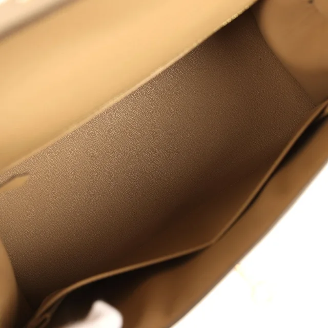 Hermès Kelly Sellier 28 Poussiere Epsom Permabrass Hardware in Epsom leather from Madison Avenue Couture, photo 8 of 9