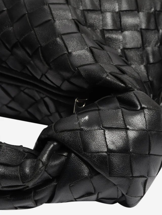 Bottega Veneta Black classic Jodie bag in Black Lambskin from Sign of the Times, photo 4 of 6