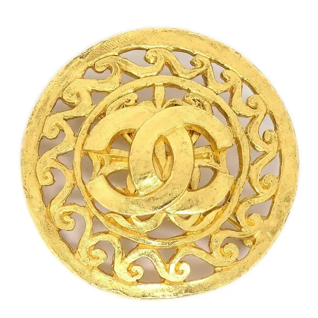 Chanel 1995 Fretwork Paisley Brooch Gold in Gold from AMORE Vintage Tokyo