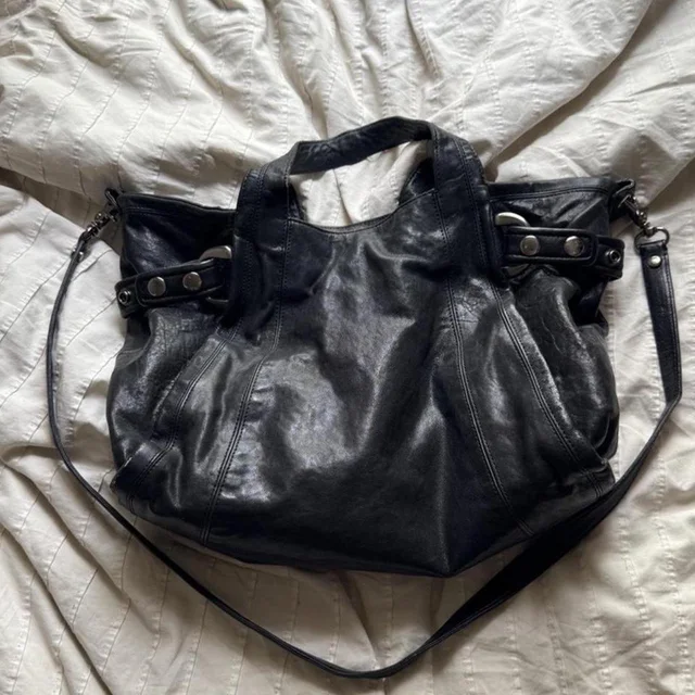 Balenciaga Women's Tote bags - Black in black from Depop, photo 1 of 1