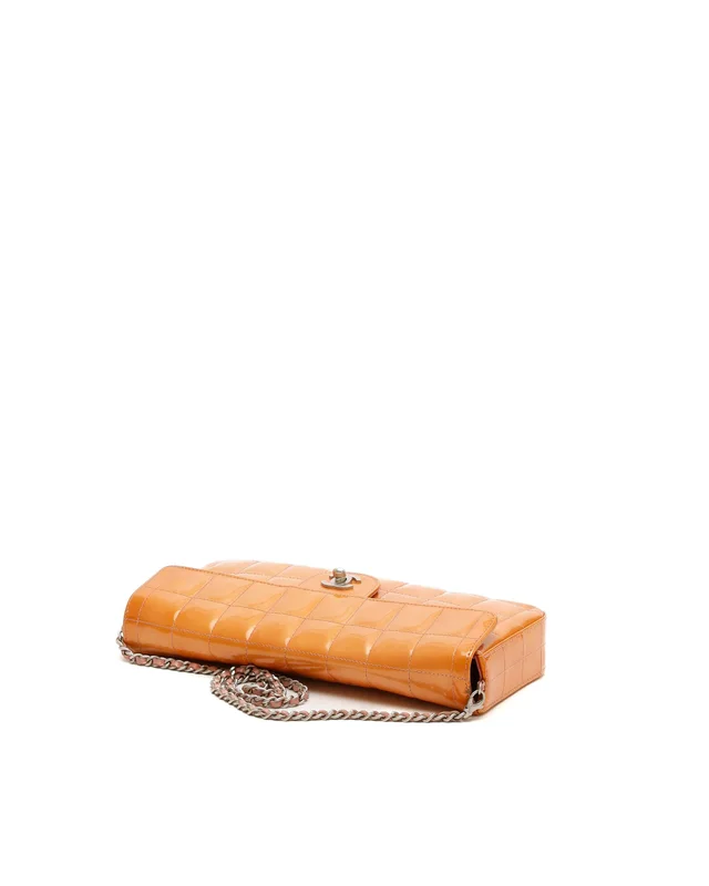 Chanel Patent East West Chocolate Bar Flap Bag in Brown Patent leather from A Retro Tale, photo 4 of 9