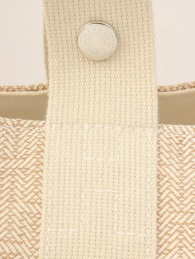 Hermès Saxo MM Beige in Beige Canvas from VINTAGE QOO TOKYO, photo 7 of 17