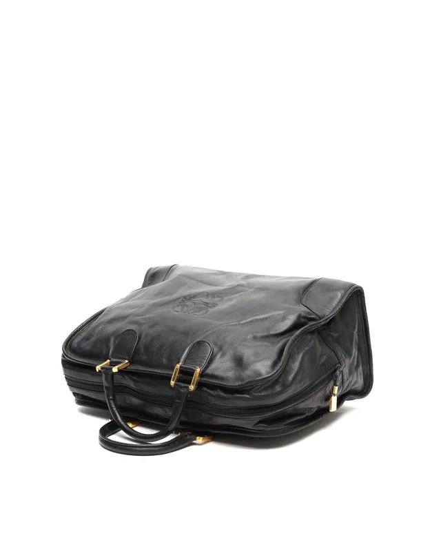 Loewe Amazona 40 Weekend Bag in Suede from A Retro Tale, photo 4 of 8