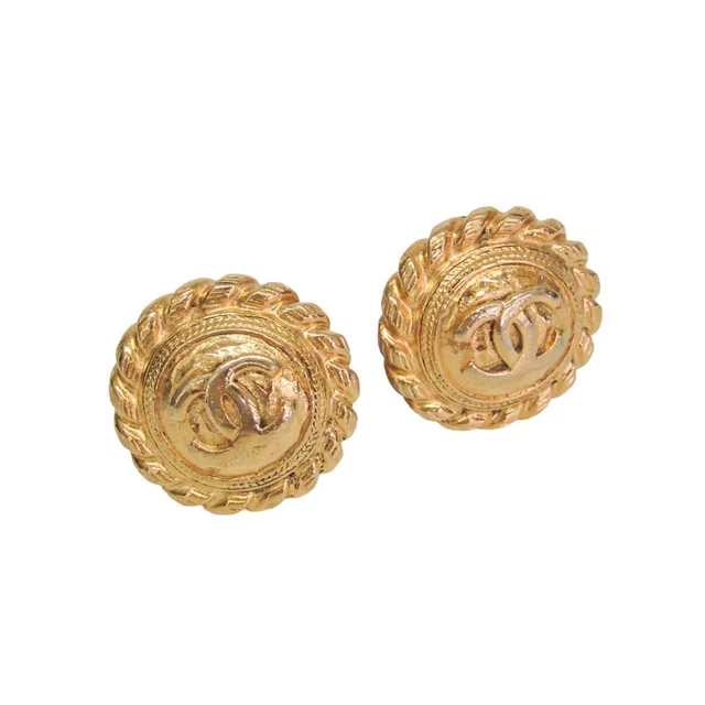 Chanel COCO Mark Vintage Earrings Gold Plating Clip Earrings Gold in Gold Gold plating from Elady