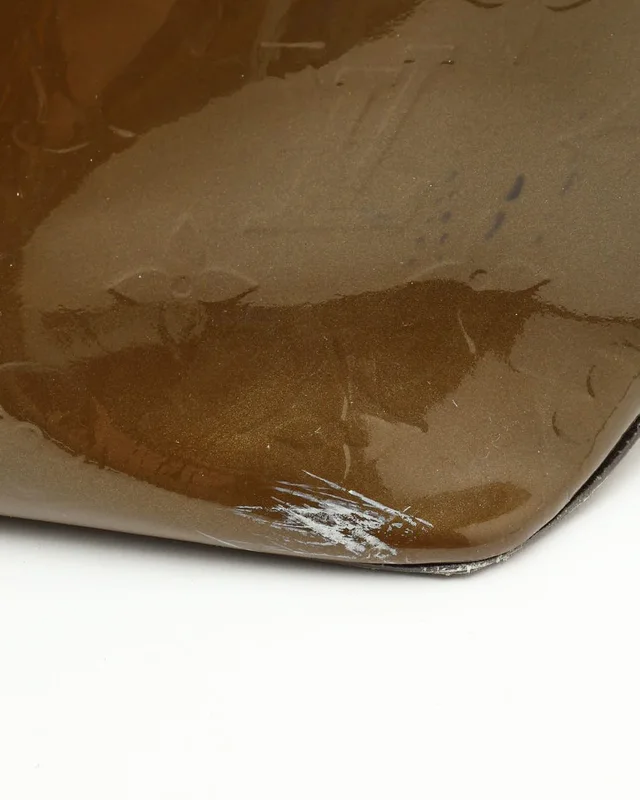 Louis Vuitton Vernis Bellevue GM Bag in Patent leather from A Retro Tale, photo 9 of 14