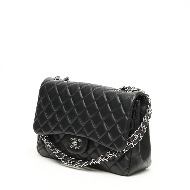 Chanel Classic Jumbo Single Flap Bag in Lambskin from A Retro Tale, photo 2 of 12