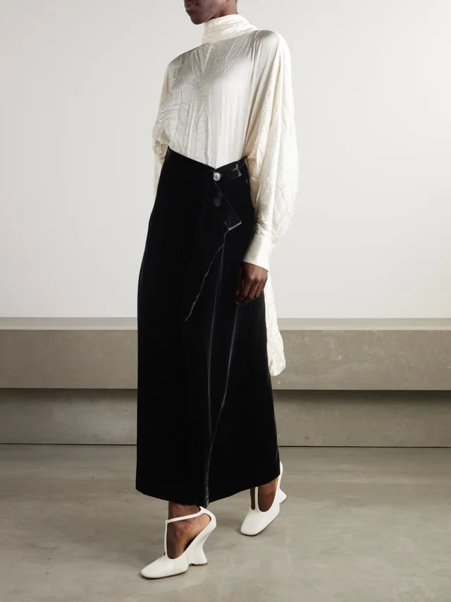 MARIE ADAM-LEENAERDT Asymmetric velvet maxi skirt in Black, photo 2 of 2 from NET-A-PORTER (Canada)
