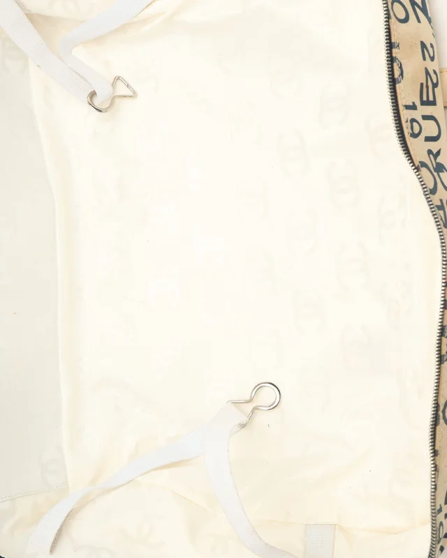 Chanel Rue 31 Rue Cambon Weekend Bag in Canvas from A Retro Tale, photo 9 of 12